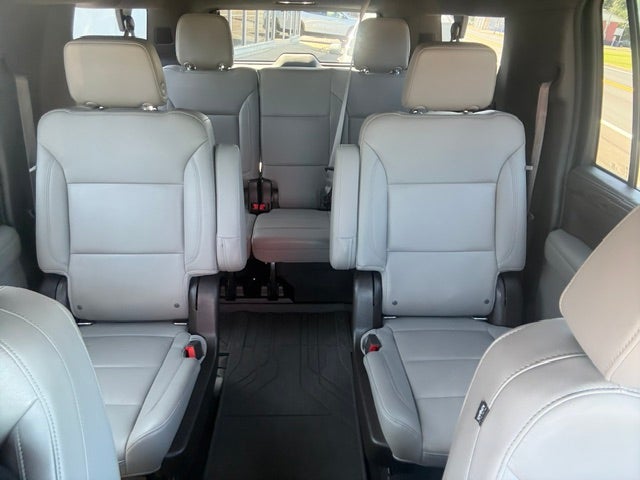 2022 Chevrolet Suburban LT