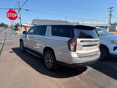 2022 Chevrolet Suburban LT
