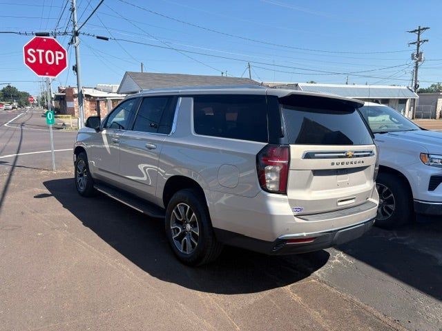 2022 Chevrolet Suburban LT