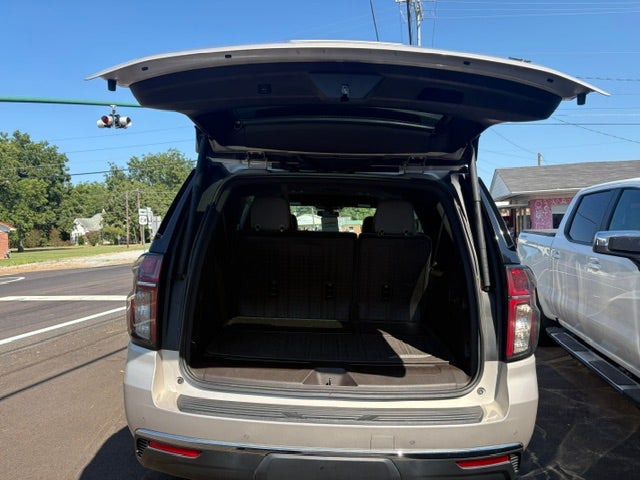 2022 Chevrolet Suburban LT